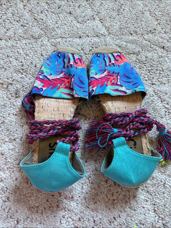 Circus by Sam Edelman Shoes - Circus by Sam Edelman Turquoise Multi Floral Lace-Up Sandals